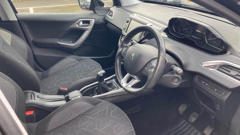 Peugeot 2008 1.2 PureTech Active 5dr Petrol Estate